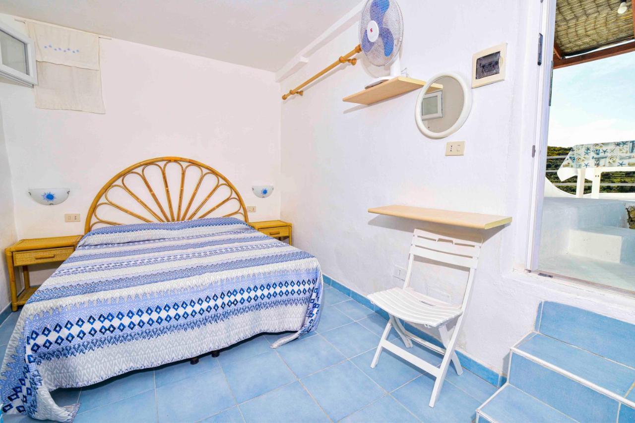 Solemareponza Casa Bougainvillea Esterno foto