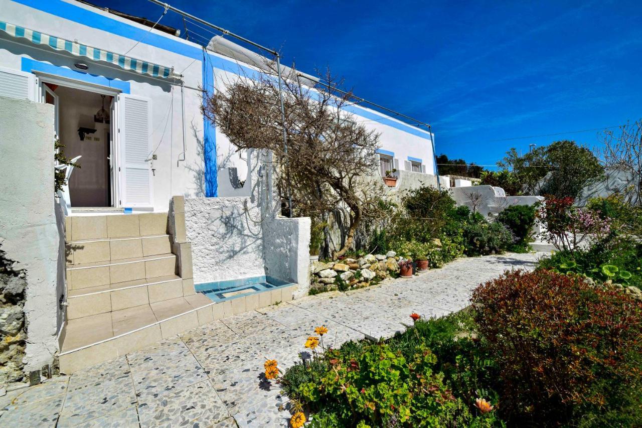 Solemareponza Casa Bougainvillea Esterno foto