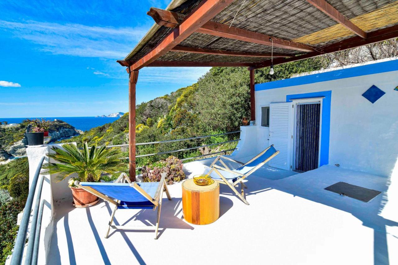Solemareponza Casa Bougainvillea Esterno foto