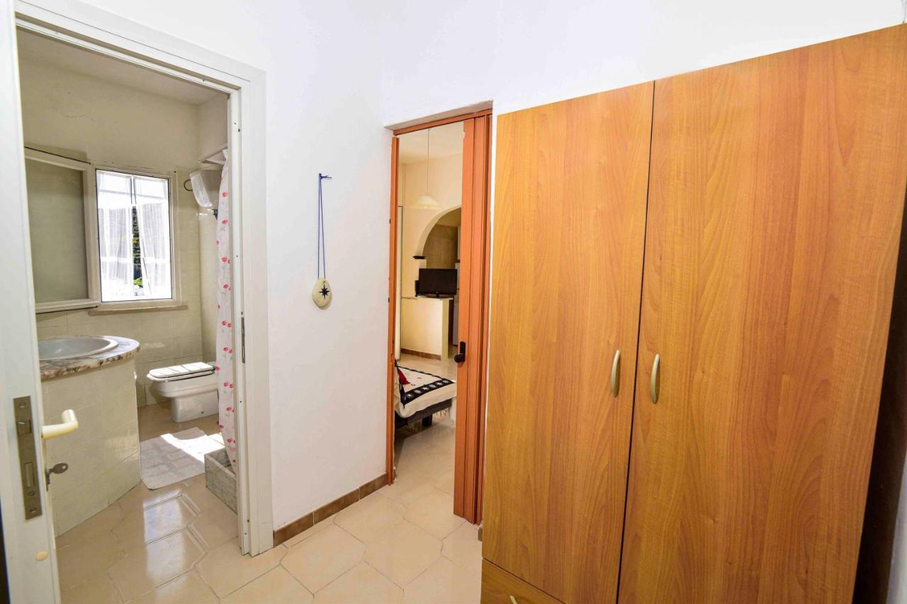 Solemareponza Casa Bougainvillea Esterno foto