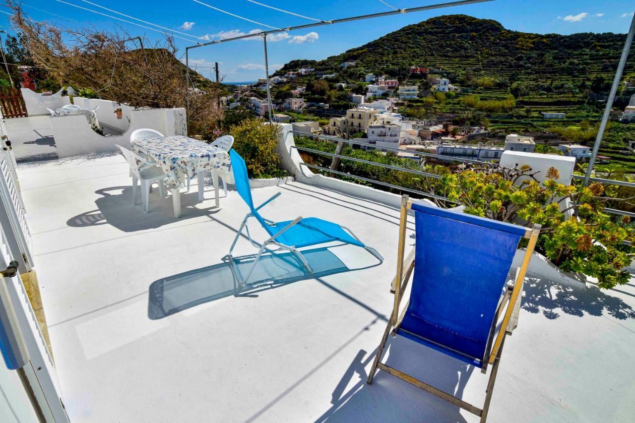 Solemareponza Casa Bougainvillea Esterno foto
