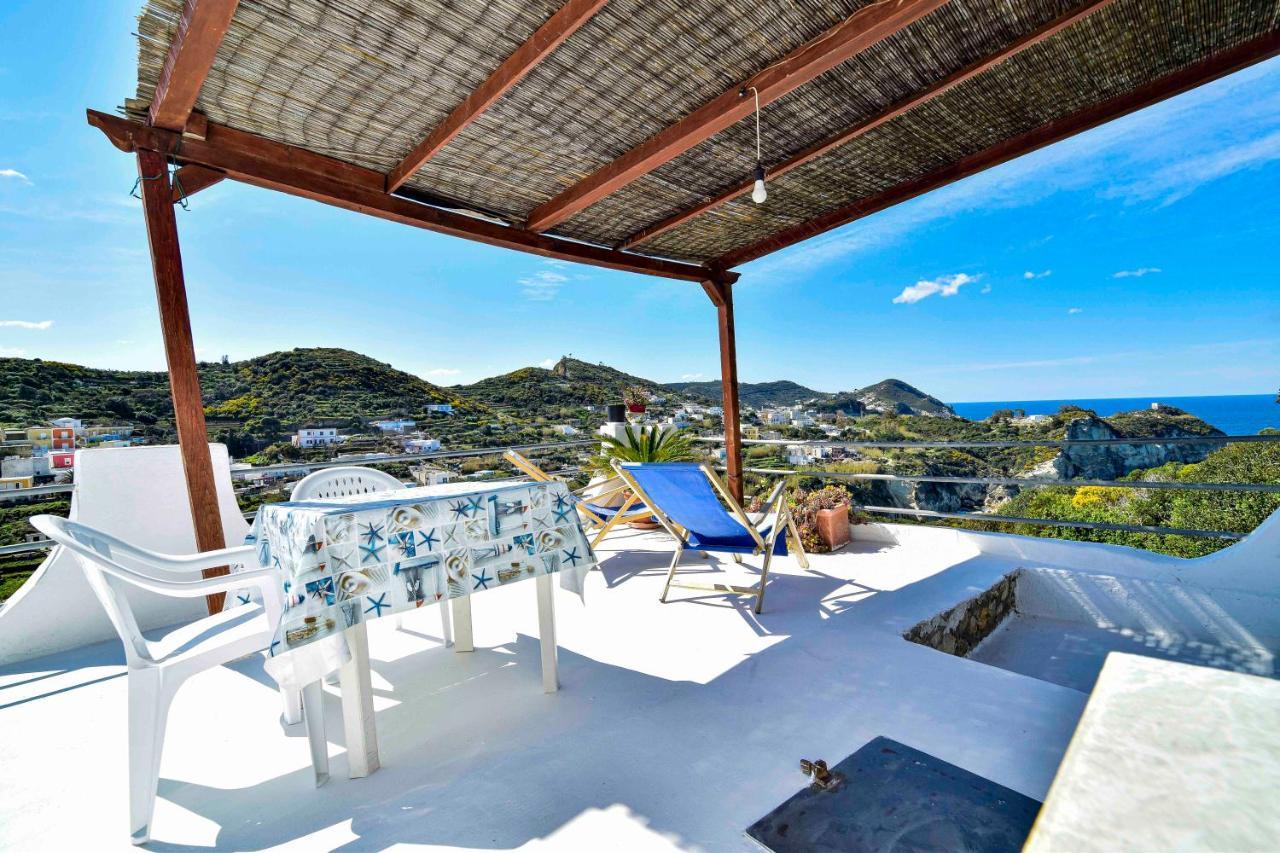 Solemareponza Casa Bougainvillea Esterno foto